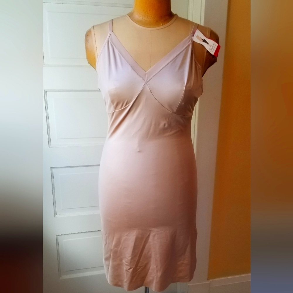 Spanx NWT Nude Full Slip Size 2X